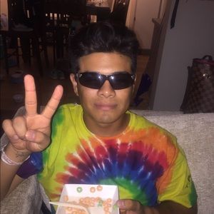 Meet your Posher, Chloe